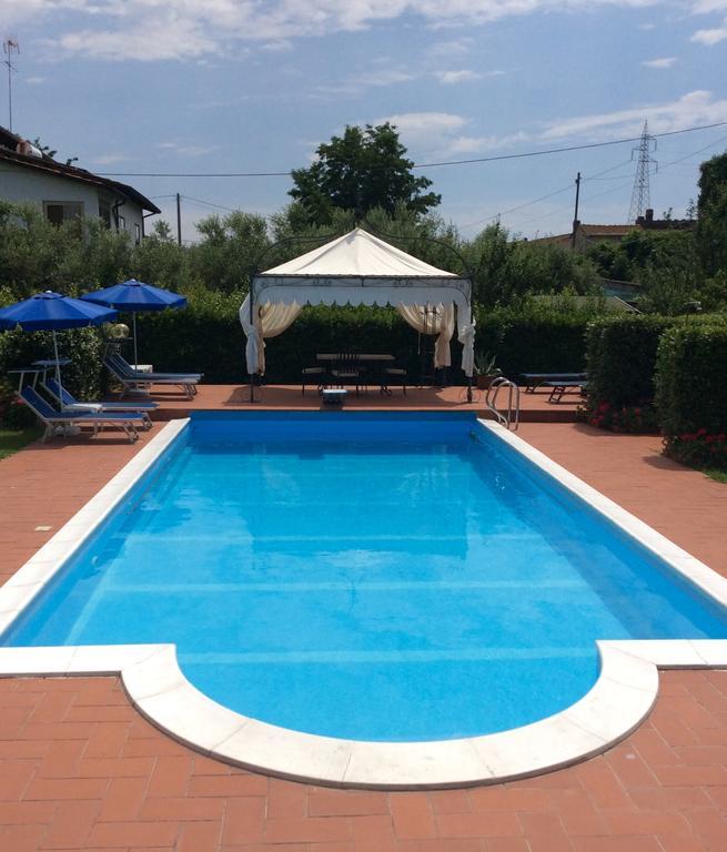 B&B Il Portico Sarzana Buitenkant foto