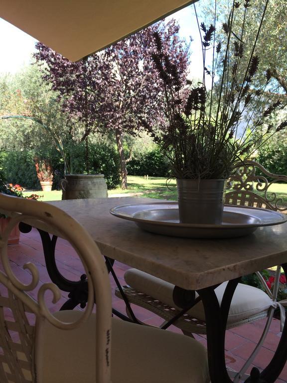 B&B Il Portico Sarzana Buitenkant foto