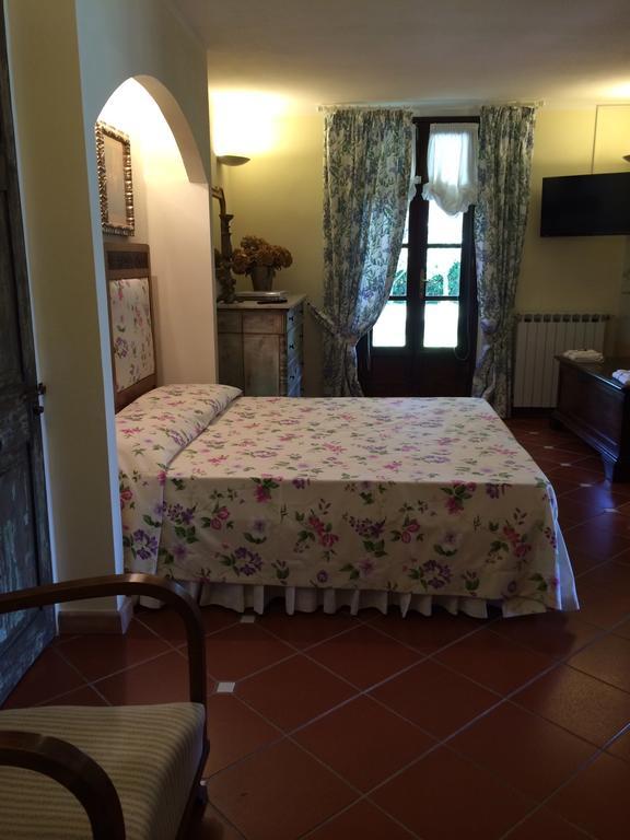 B&B Il Portico Sarzana Buitenkant foto